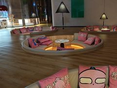 -涨巢·潮玩水疗局