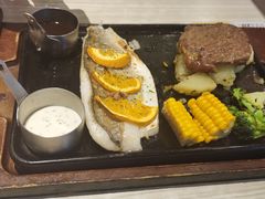 -必胜客(证大大拇指店)