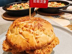 -必胜客(上海新南方商城PH店)