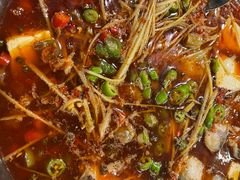 -味之溢美蛙仔姜兔·肥肠鱼•耗儿鱼(文星店)