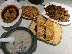 -粥天粥地创意中餐厅(王村南街店)