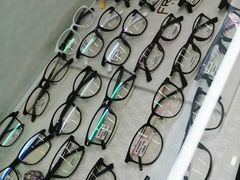 -明月眼镜(三坝店)