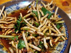 凉拌折耳根-遵义虾子卢四羊肉粉(大沽路店)