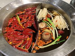鸳鸯锅-钢管厂五区小郡肝串串香(南山店)