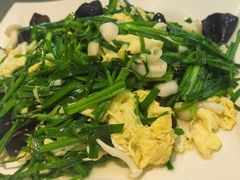 -鑫渔港海鲜本地菜·山海关浑锅(东戴河店)