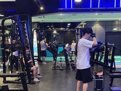-威仕顿健身游泳(御锦城店)