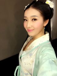 -盘子女人坊生日照·摄影馆(华强店)