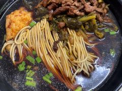 -小龙大肉面馆