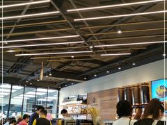 -星巴克(港汇1号办公楼店)