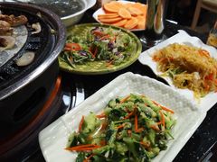 -牛味道炭火烤肉(湖前总店)