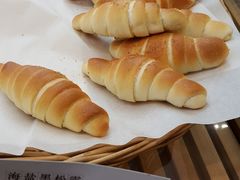 -Dough&Joe团憩(瑞虹天地月亮湾店)