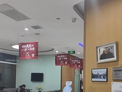 -雅悦齿科(顾村公园店)