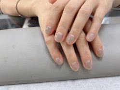 -芊屿芊浔美甲