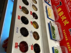 -钢管厂五区小郡肝串串香火锅(梅川路店)