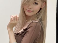 -鸿通城购物中心