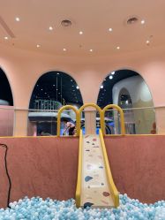 -奈尔宝·儿童乐园·亲子餐厅(鄞州万达店)