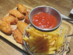 -叶派龙虾•招牌香辣蟹·海鲜(中海国际店)