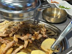 -艺林烤肉城(光明店)