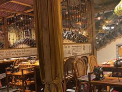 -老牌坊云南鱼豆花火锅(爱建店)