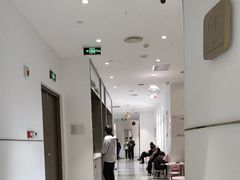 -龙格亲子游泳·水育早教运动中心(绿城店)