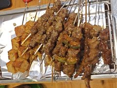 -烤满分·东北烧烤(首经贸店)