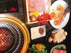 -山川小町·极番烧肉(新地假日广场店)