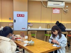 -叶伟胡辣壳面(两路口店)