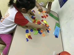 -瑞思少儿中心·少儿英语素养启蒙(勒泰直营校区)