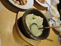 -关东小磨东北菜(上海长风大悦城店)