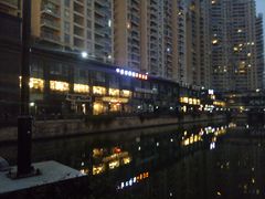 餐饮设施-西北湖绿化广场