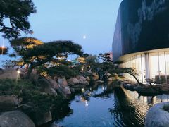 -罗红摄影艺术馆