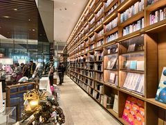 -茑屋书店(天目里店)
