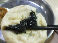 黑芝麻包-老陶包子铺(南大西南村店)