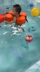 -小鸭先知婴儿游泳馆