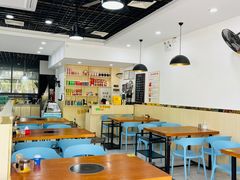 -老何家后安粉·糟粕醋海鲜火锅(三亚湾椰梦长廊店)