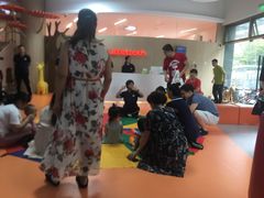 -小门牙好性格托育(北外滩中心)