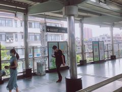 -崇仁路(地铁站)