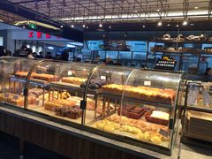 面包甜点陈列柜-UH祐禾(光谷世界城店)