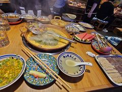 -洱火云南酸菜牛肉火锅(石景山当代商城店)