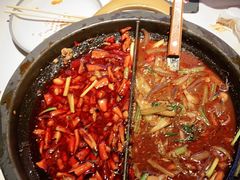 -鸣记脆皮烤鱼·海鲜烤鱼(三八广场店)