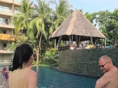 -三亚湾海居铂尔曼度假酒店