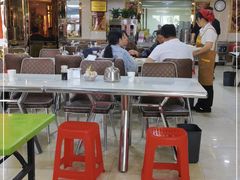 -托克逊老四号餐厅
