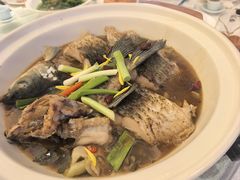 -龙悦湾酒家·八阵鱼生·渔人码头店