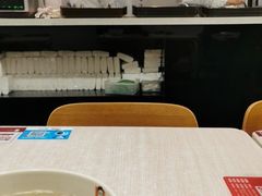 -南城香·饭香串香馄饨香(青年路店)
