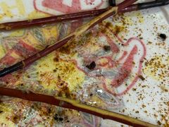 -艾力江和田馕坑烤肉店