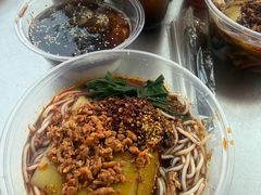 -洪记凉米线(新兴路店)