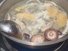 -喃喃椰·糟粕醋·椰子鸡火锅(七堡花园店)
