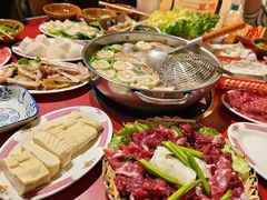 -潮汕·草根牛肉档(城市集市上海荟聚店)