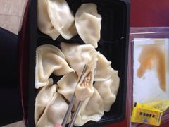 全家便利店(华仁凤凰店)-全家便利店(兴源北路店)