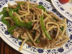 -拉面莊夢語＆中华料理八椿